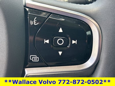 2023 Volvo S60 B5 Plus Dark Theme