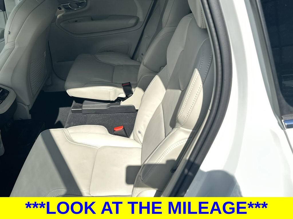 2025 Volvo XC90 B6 Ultra