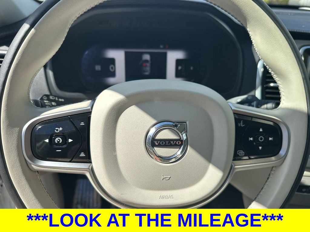 2025 Volvo XC90 B6 Ultra