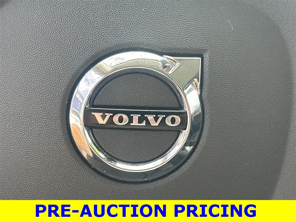 2025 Volvo XC90 B6 Plus 7-Seater