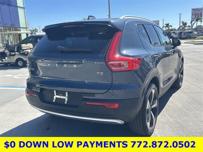 2021 Volvo XC40 Momentum