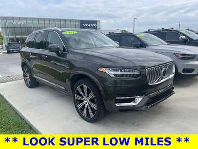 2021 Volvo XC90 Recharge Plug-In Hybrid T8 Inscription 7 Passenger