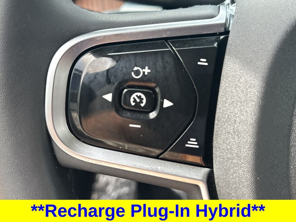 2024 Volvo XC60 Recharge Plug-In Hybrid Ultimate