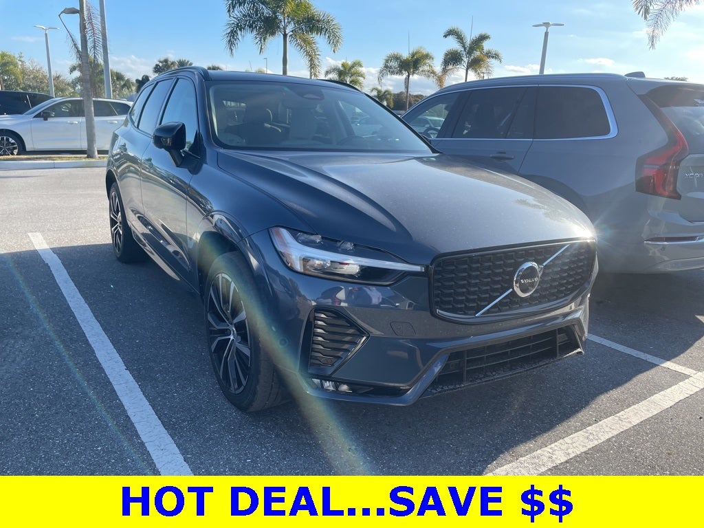 2023 Volvo XC60 B5 Plus Dark Theme