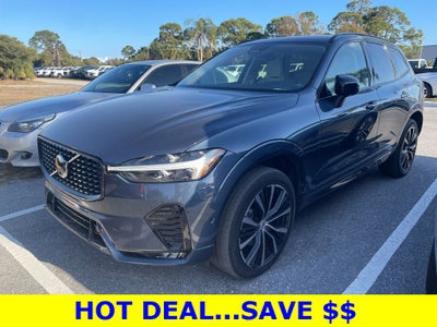 2023 Volvo XC60 B5 Plus Dark Theme