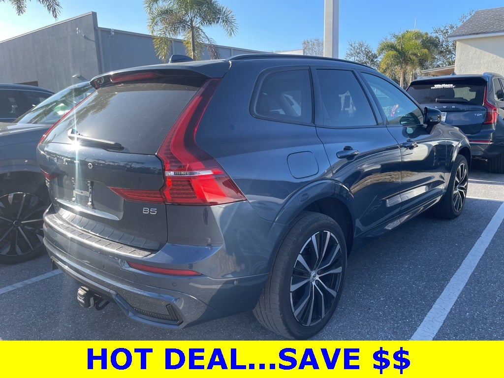 2023 Volvo XC60 B5 Plus Dark Theme