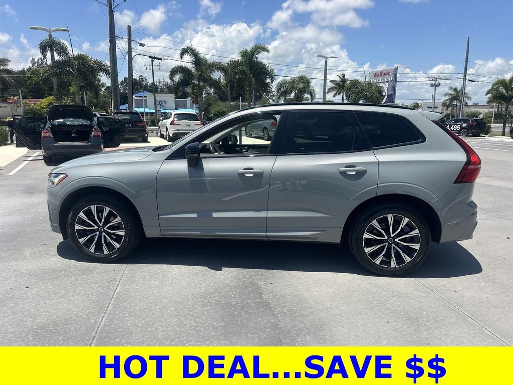 2024 Volvo XC60 B5 Plus Dark Theme