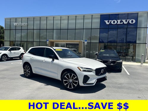 2023 Volvo XC60 B5 Plus Dark Theme