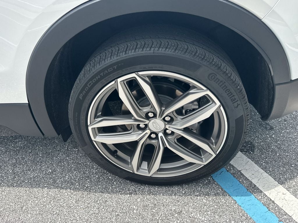 2023 Cadillac XT4 Sport
