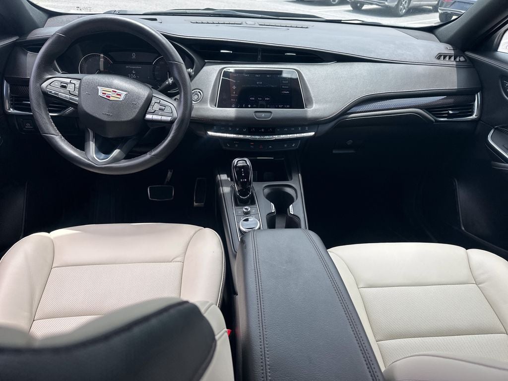 2023 Cadillac XT4 Sport