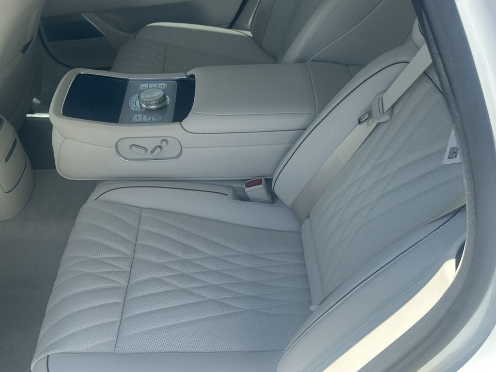 2025 Genesis G90 3.5T e-SC