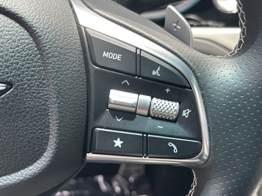 2025 Genesis G70 2.5T Sport Prestige