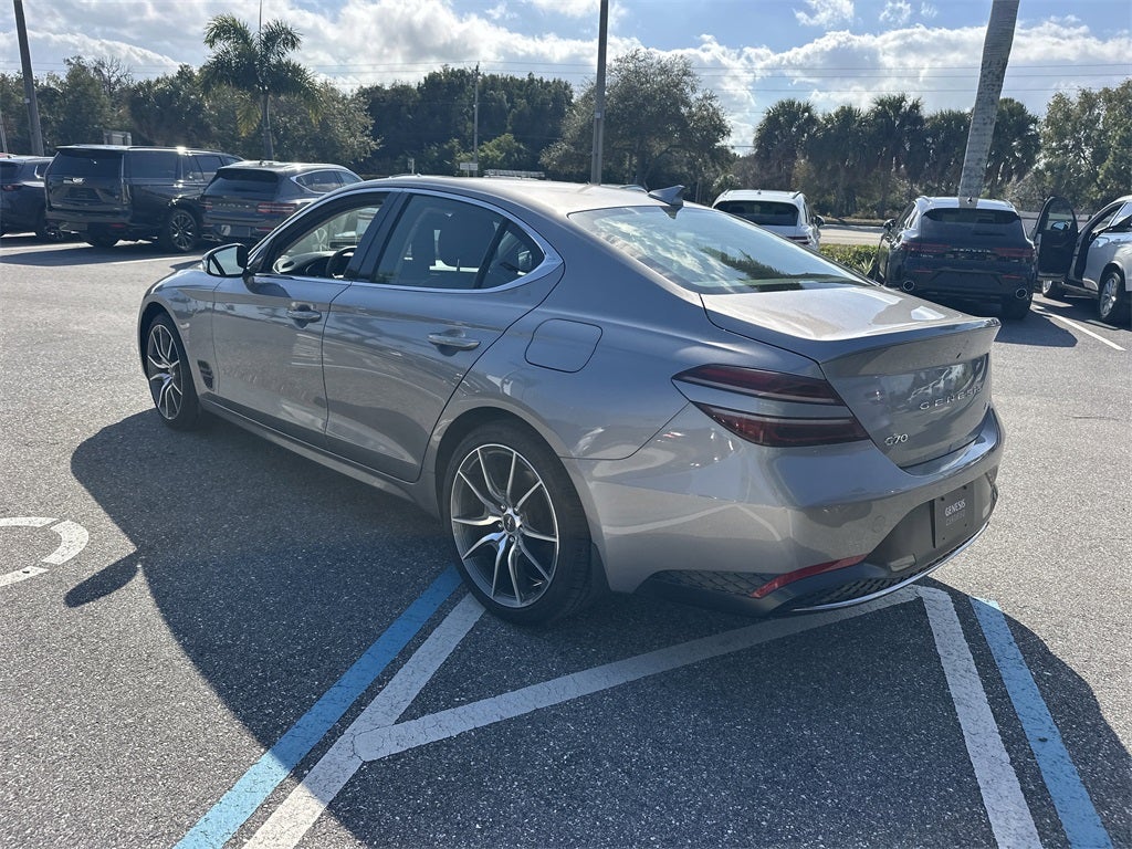 2023 Genesis G70 2.0T