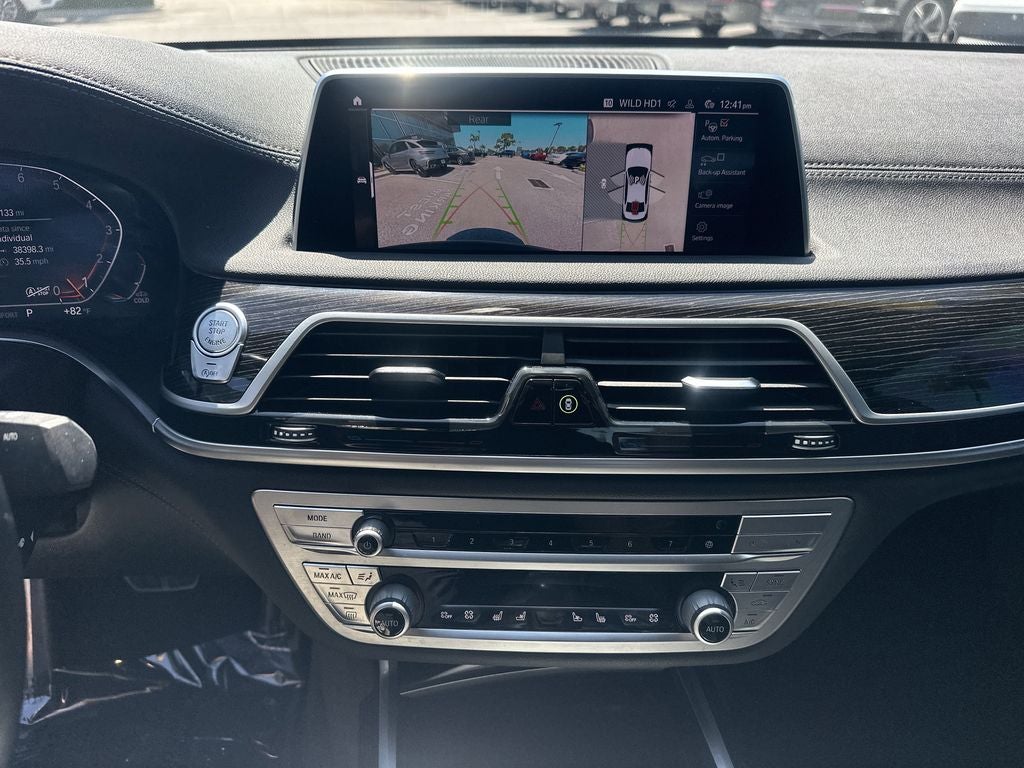 2021 BMW 7 Series 740i