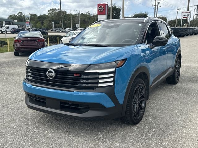2025 Nissan Kicks SR