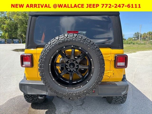 2020 Jeep Wrangler Unlimited Sahara **LIFTED**