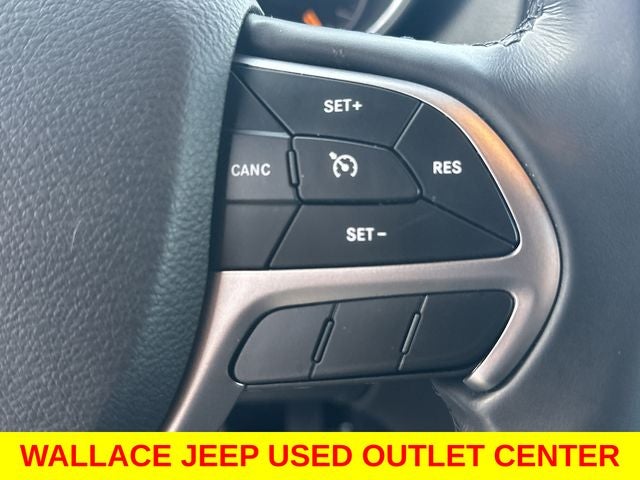 2019 Jeep Grand Cherokee Laredo E