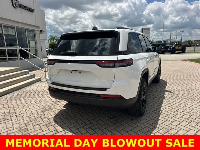 2024 Jeep Grand Cherokee Altitude