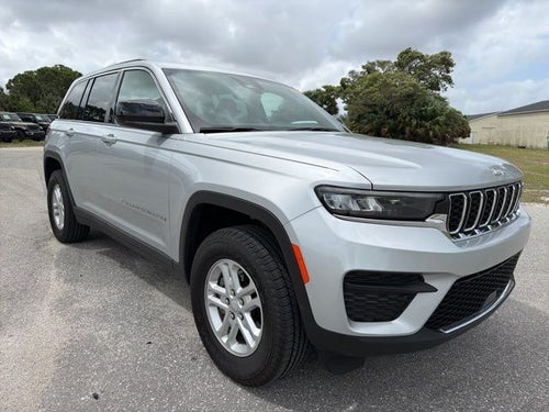 2024 Jeep Grand Cherokee Laredo