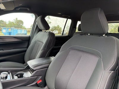 2024 Jeep Grand Cherokee Laredo