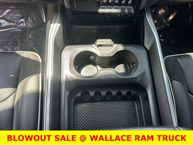 2023 RAM 1500 Laramie w/ Air Suspension