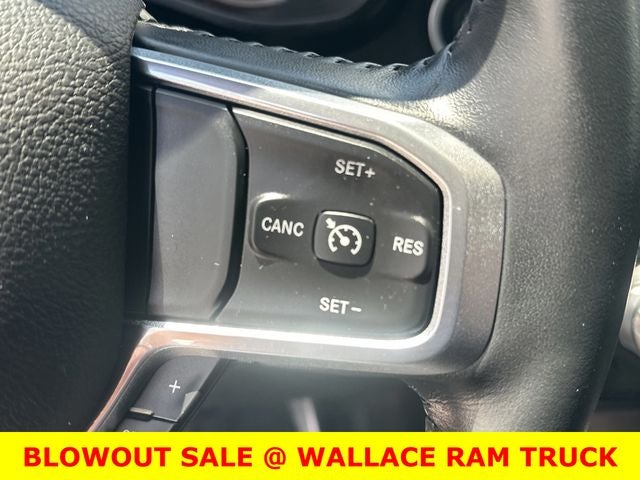 2023 RAM 1500 Laramie w/ Air Suspension