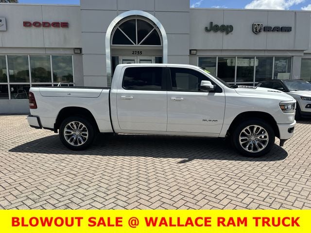 2023 RAM 1500 Laramie w/ Air Suspension