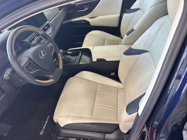 2025 Lexus ES 350 Ultra Luxury