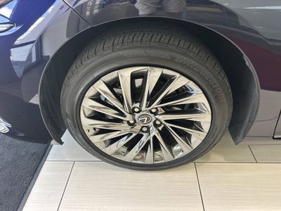 2025 Lexus ES 350 Ultra Luxury