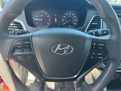 2016 Hyundai SONATA SE