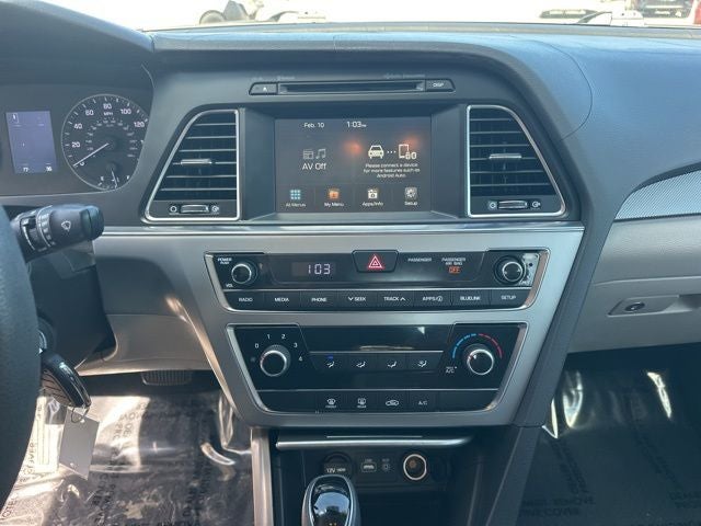 2016 Hyundai SONATA SE