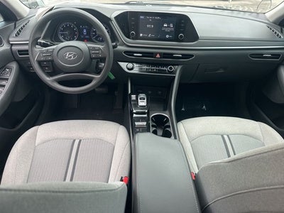 2022 Hyundai SONATA SE