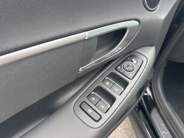 2022 Hyundai SONATA SE