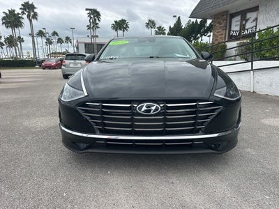 2022 Hyundai SONATA SE