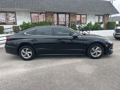2022 Hyundai SONATA SE