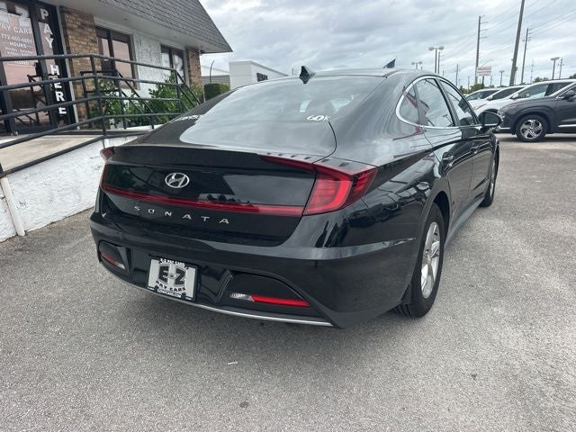 2022 Hyundai SONATA SE