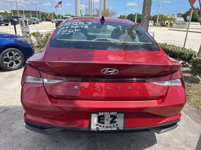 2023 Hyundai ELANTRA SEL