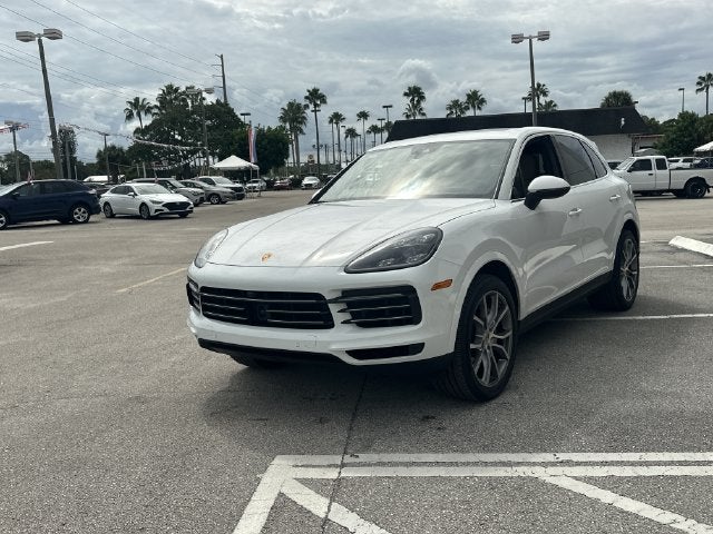2022 Porsche Cayenne Base