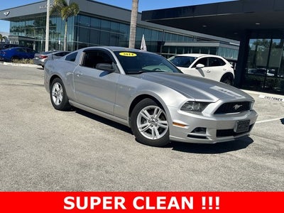 2014 Ford Mustang V6