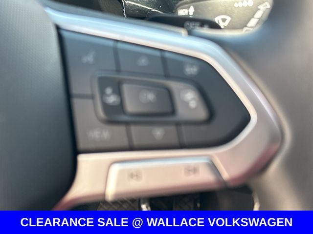 2024 Volkswagen Atlas Cross Sport 2.0T SE w/Technology