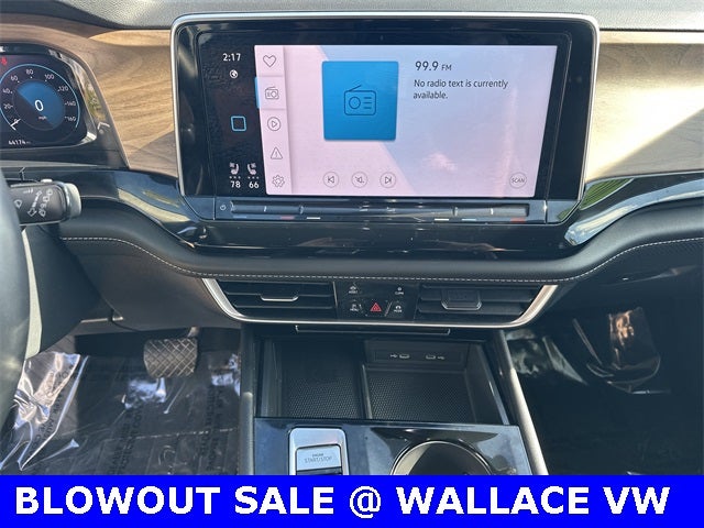 2024 Volkswagen Atlas 2.0T SE w/Technology