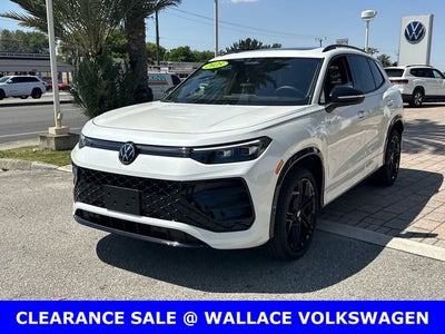 2025 Volkswagen Tiguan 2.0T SE R-Line Black