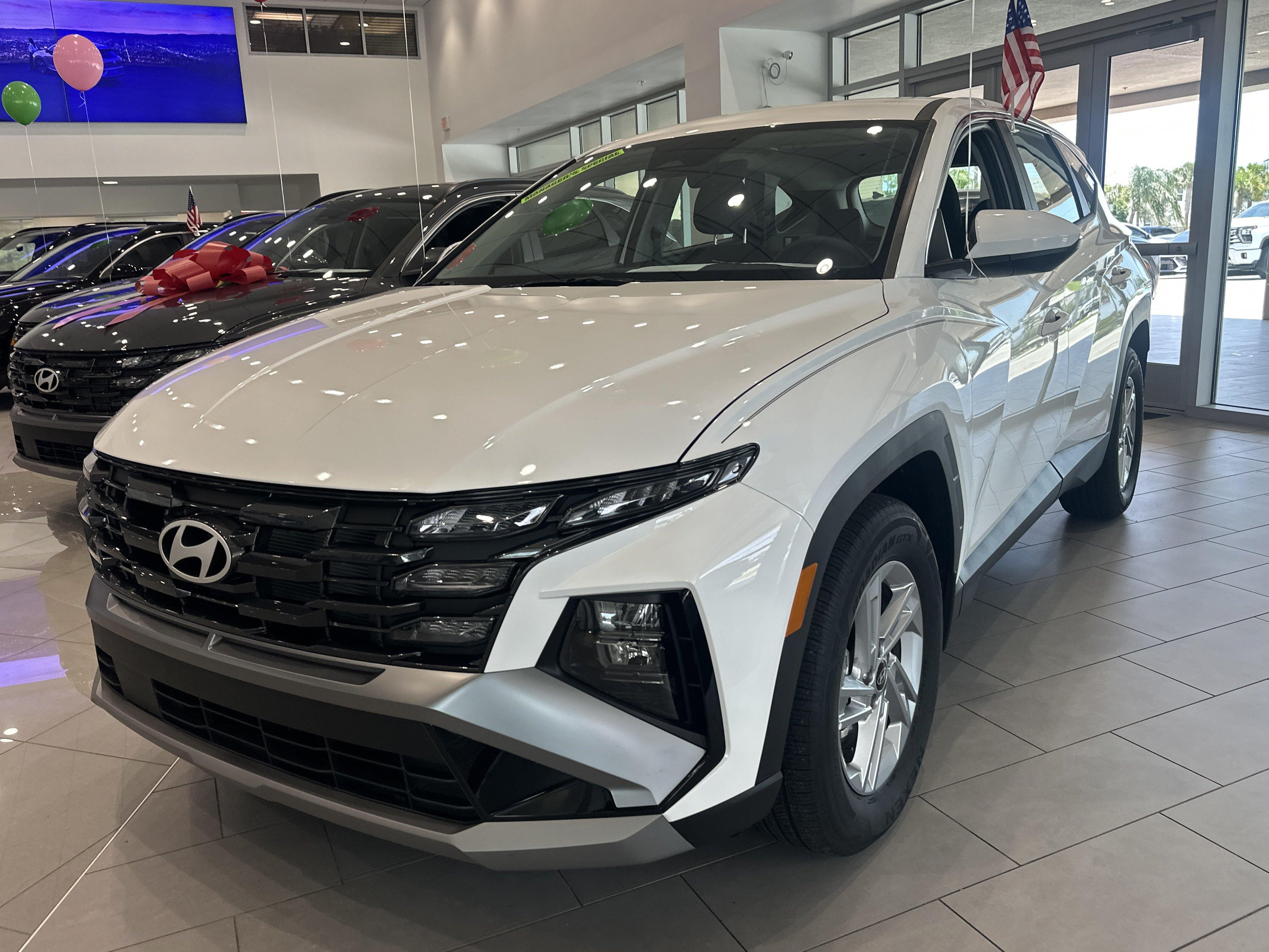 2026 Hyundai TUCSON SE