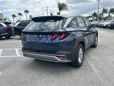 2026 Hyundai TUCSON SE
