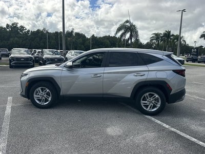 2025 Hyundai TUCSON SE