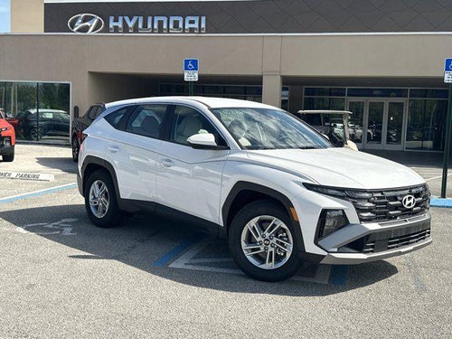 2026 Hyundai TUCSON SE