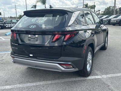 2026 Hyundai TUCSON SE