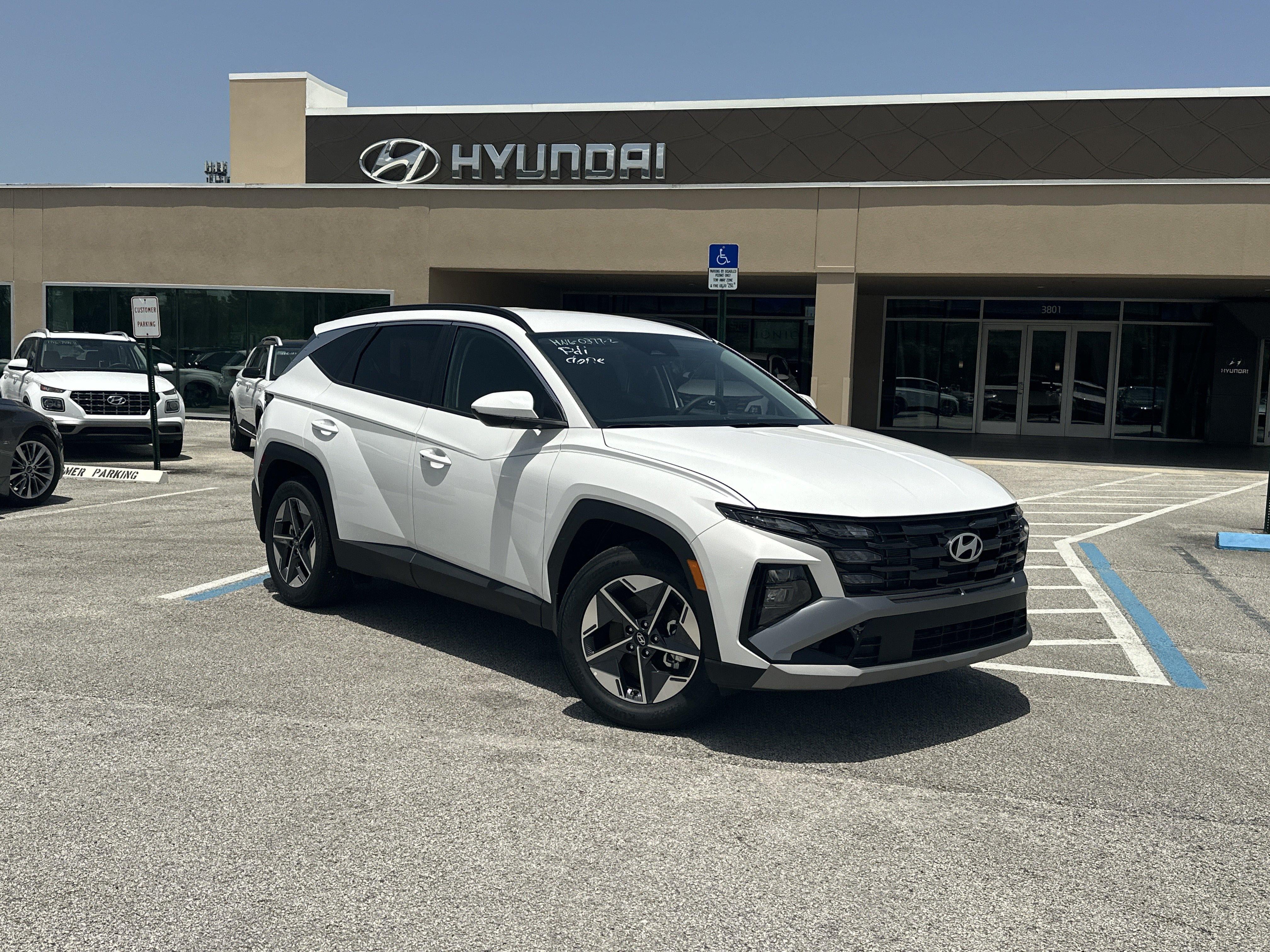 2026 Hyundai TUCSON SEL