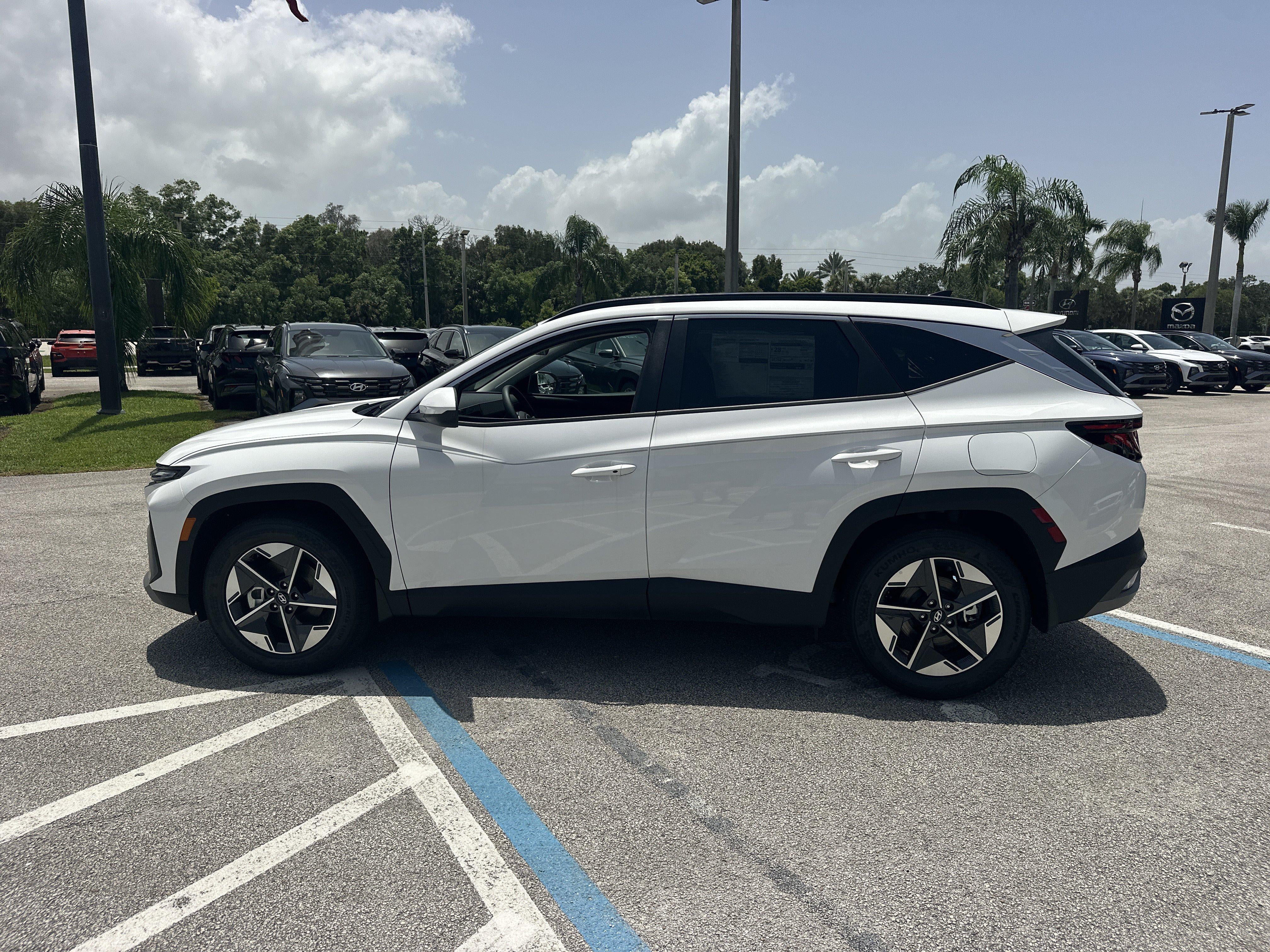 2026 Hyundai TUCSON SEL