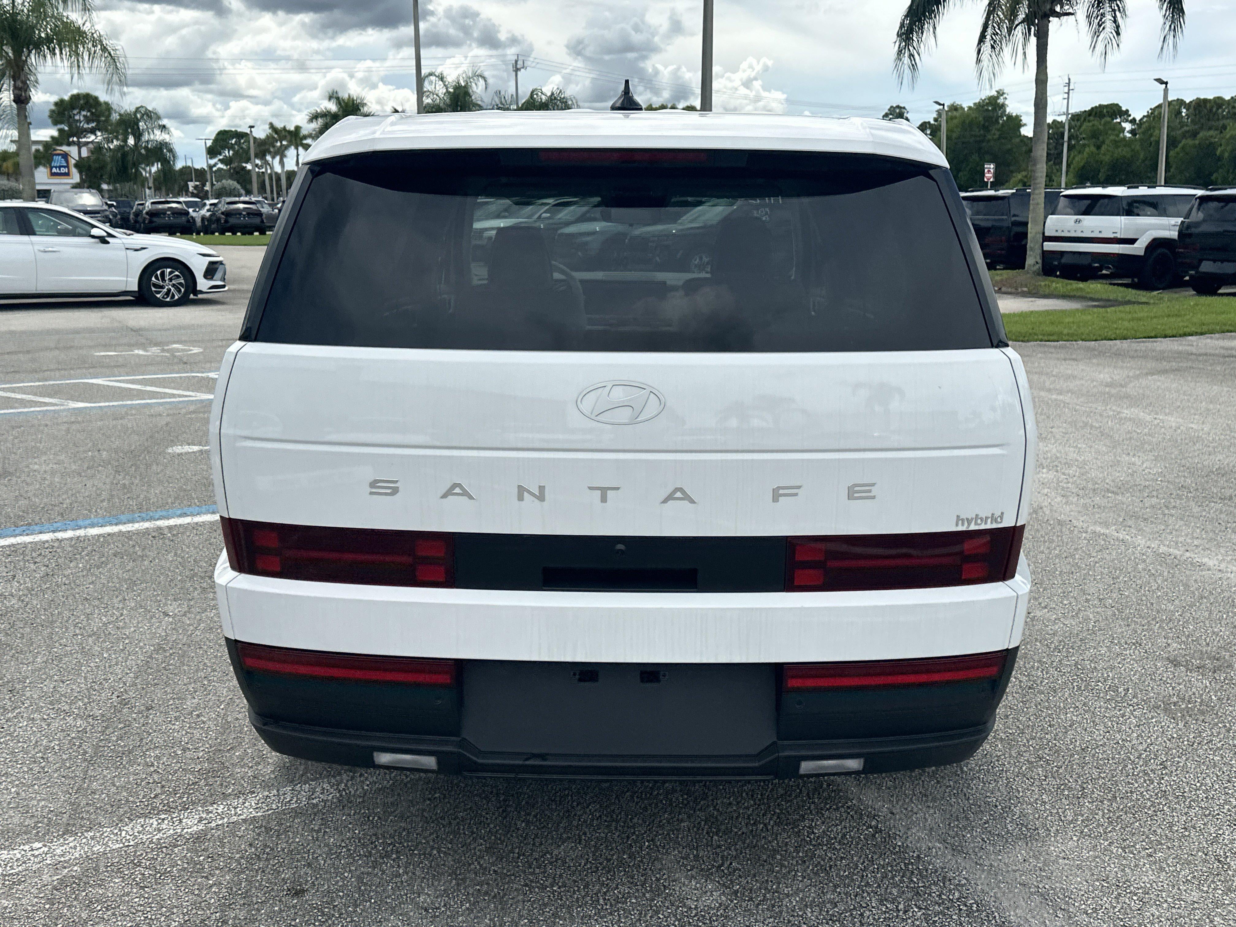 2026 Hyundai SANTA FE HYBRID SE